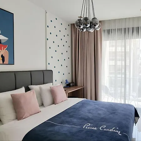 Enjoy The Aparment אלאניה