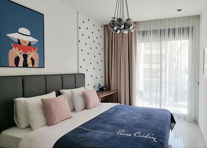 Enjoy The Aparment アランヤ