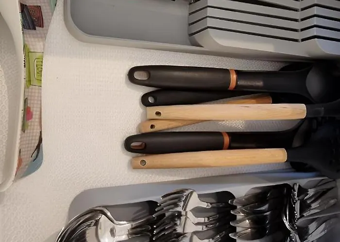 Enjoy The Aparment アパート